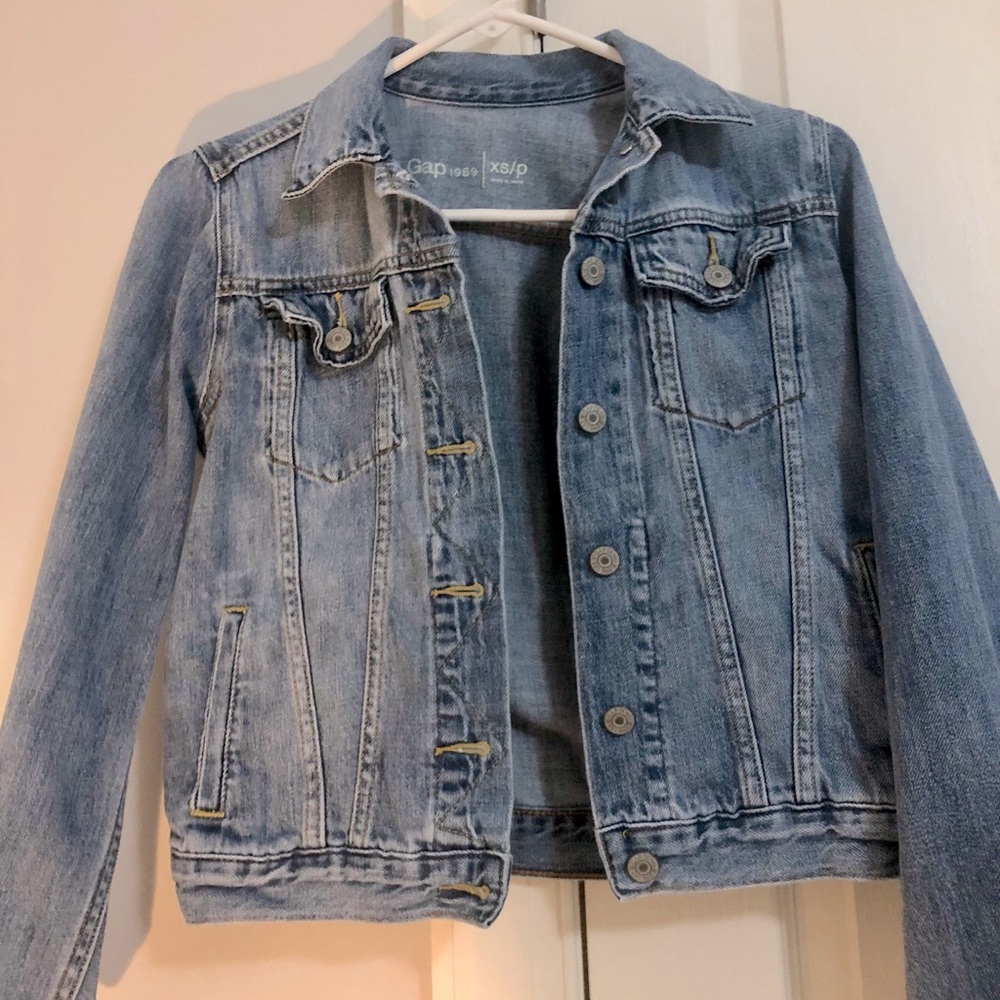 Women’s Gap Vintage Denim Jacket